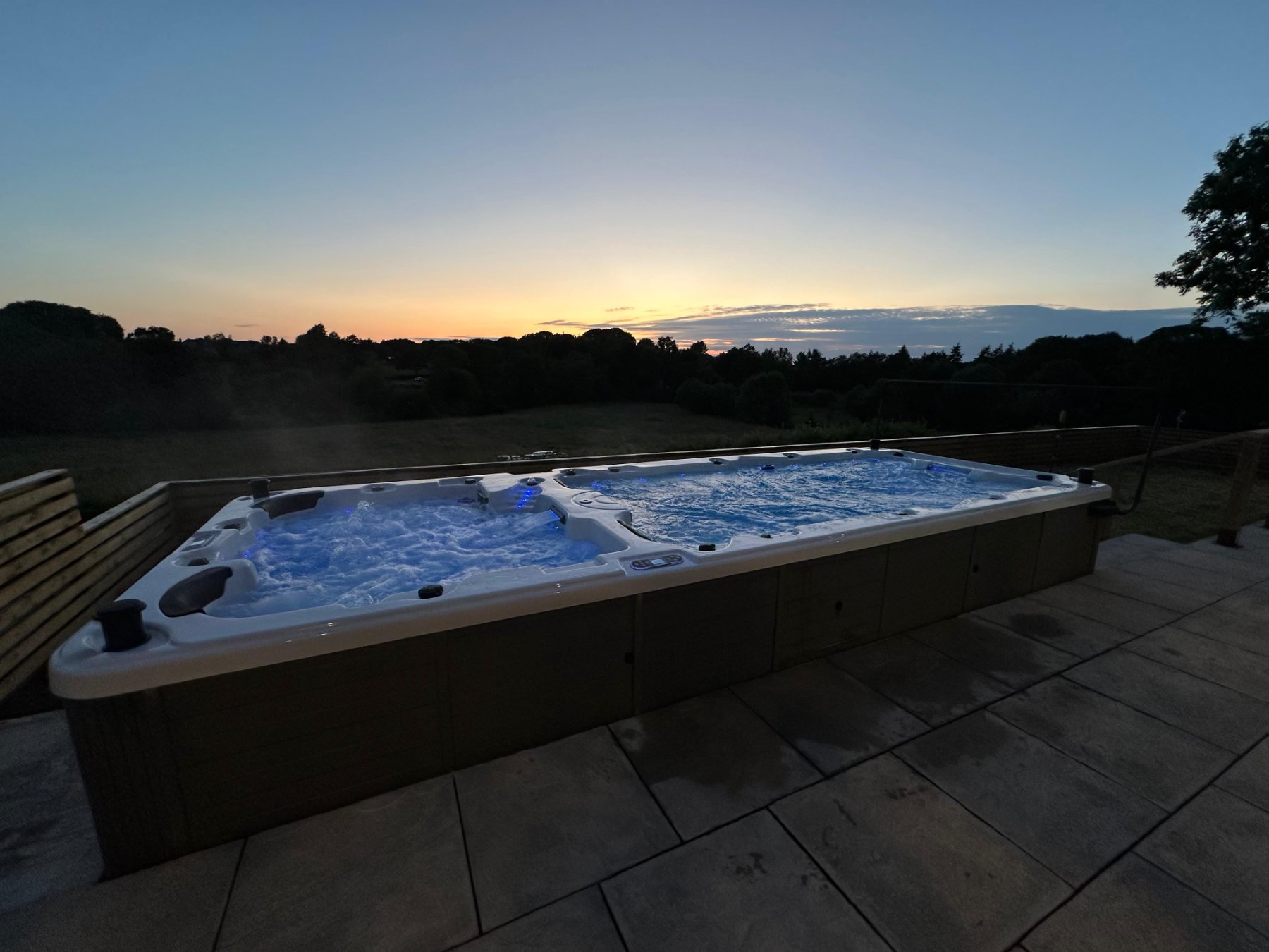 Views from the on site luxury AirBnB tenant